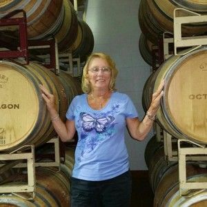 Meet your Posher, Valerie